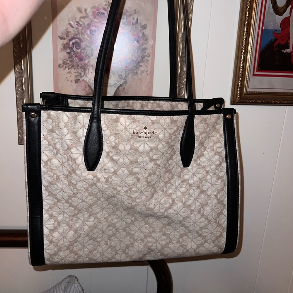 Kate Spade Shpulder bag
